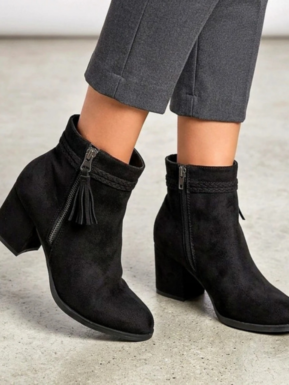 Express Kyla Black Tassel Ankle Boots US 6
